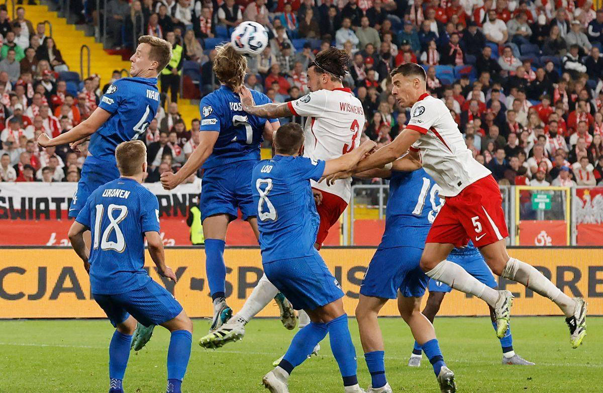 AYX-莱万多夫斯基关键节点大胜，瑞士队带队取胜！的简单介绍